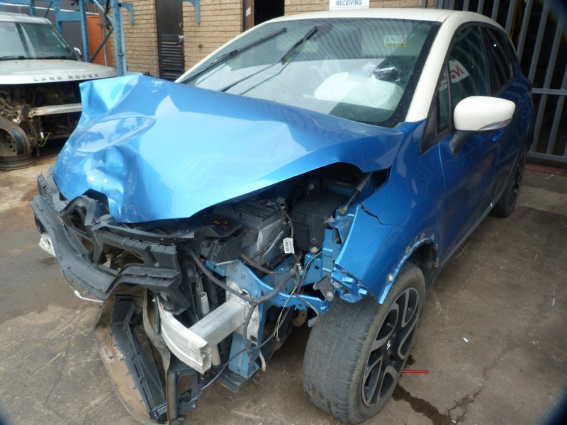 Renault Captur 900T Dynamique Manual Blue - 2017 STRIPPING FOR SPARES - Private Seller