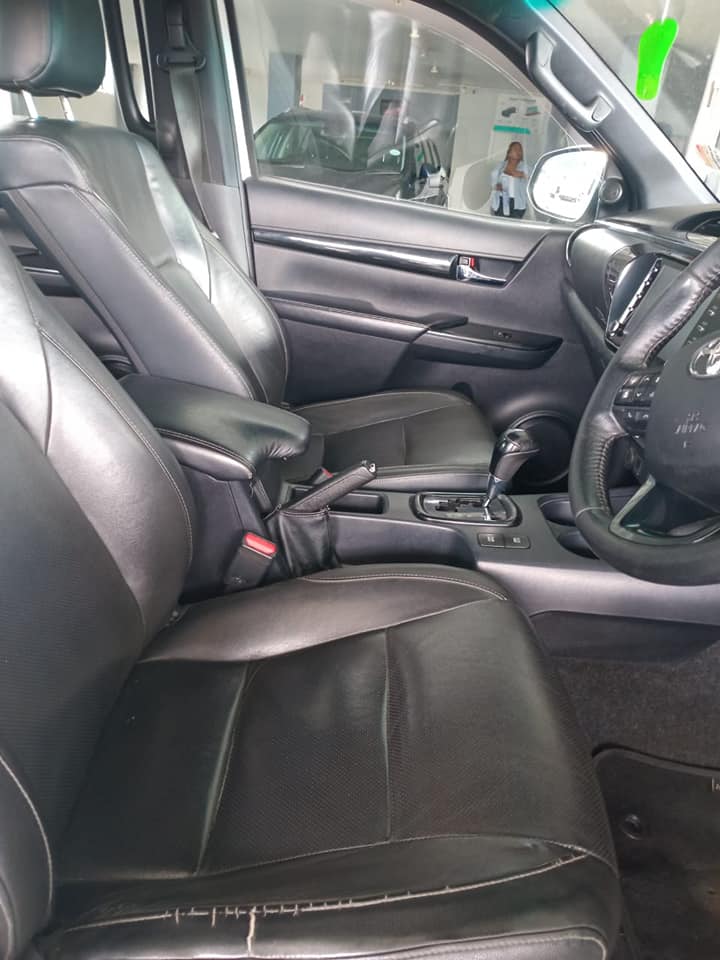 2020 TOYOTA HILUX 2.8 GD6 LEGEND 50 DOUBLE CAB AUTOMATIC