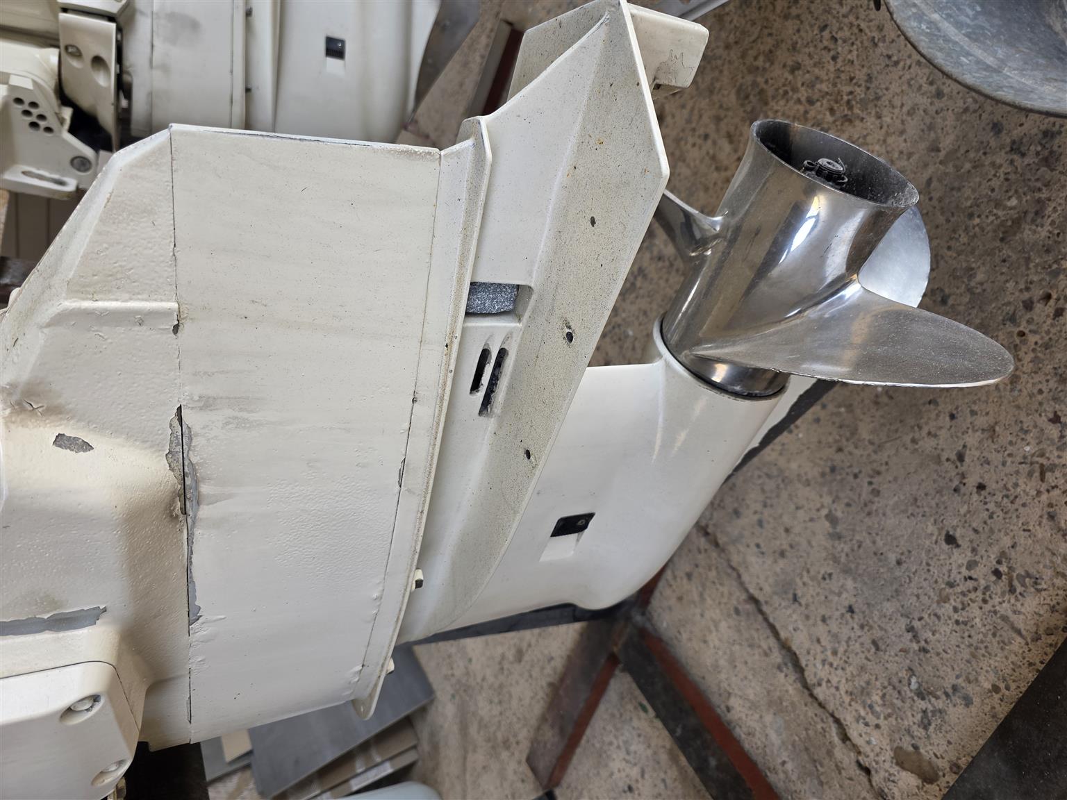 Evinrude etec 130hp  x4 breaking up for spares 3 running condition