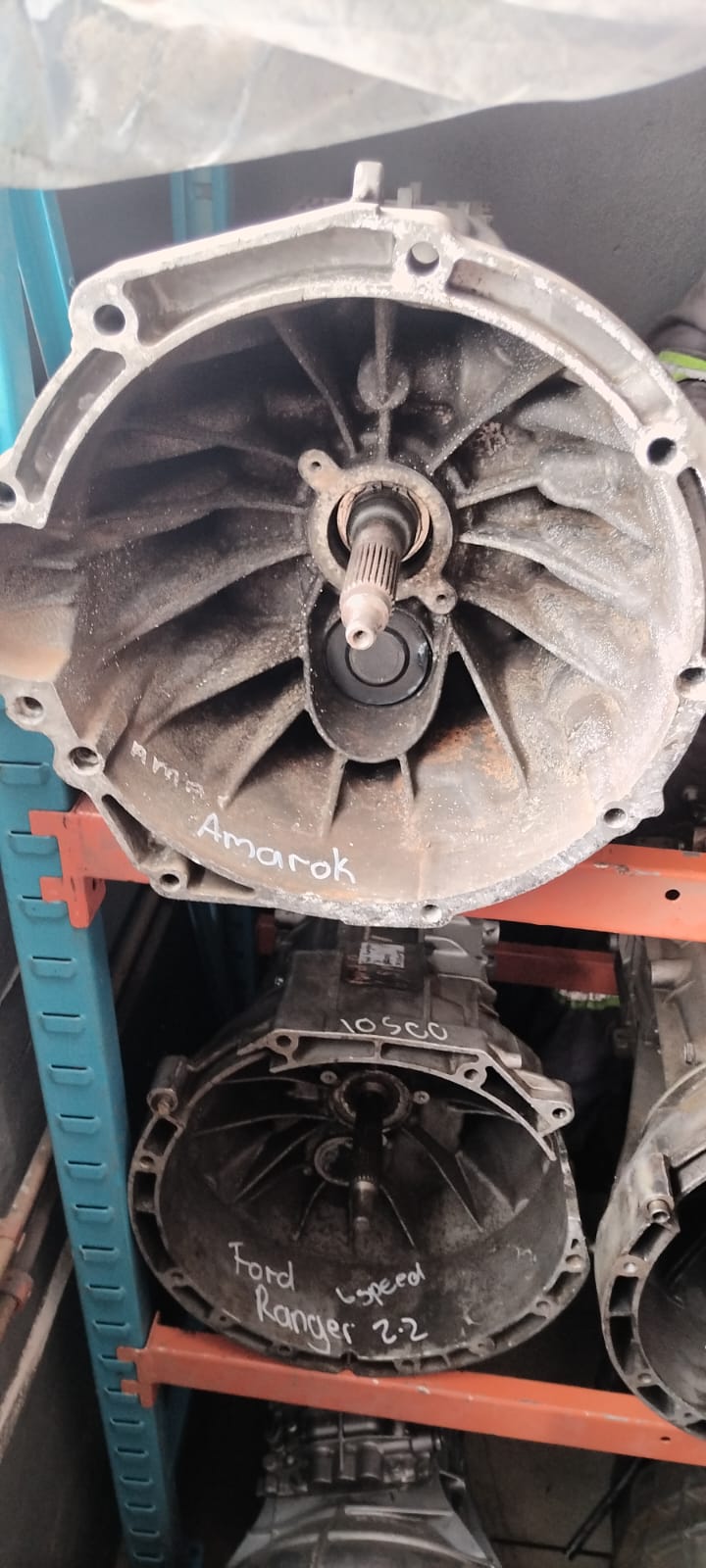 VW Amarok 4 x 4 gearbox - Private Seller VW Amarok 4 x 4 gearbox - Private Seller