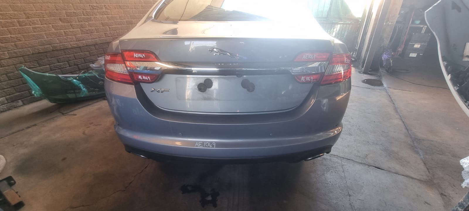 2013 Jaguar XF 2.0l Si4 Stripping for Spares