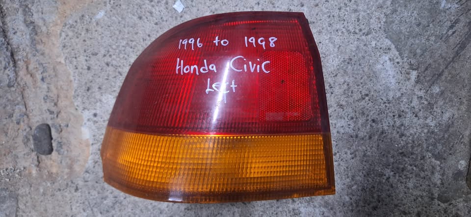 Honda civic tail lights - Private Seller Honda civic tail lights - Private Seller