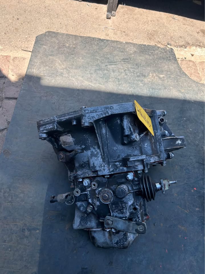 Fiat uno gearbox available Call or WhatsApp - Private Seller Fiat uno gearbox available Call or WhatsApp - Private Seller