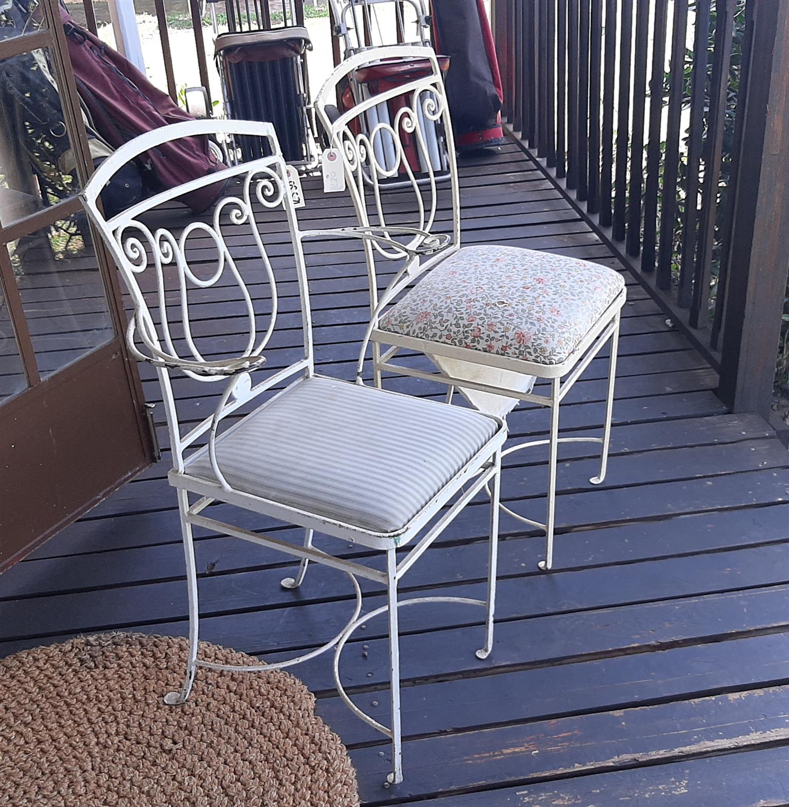 outdoor iron patio chairs