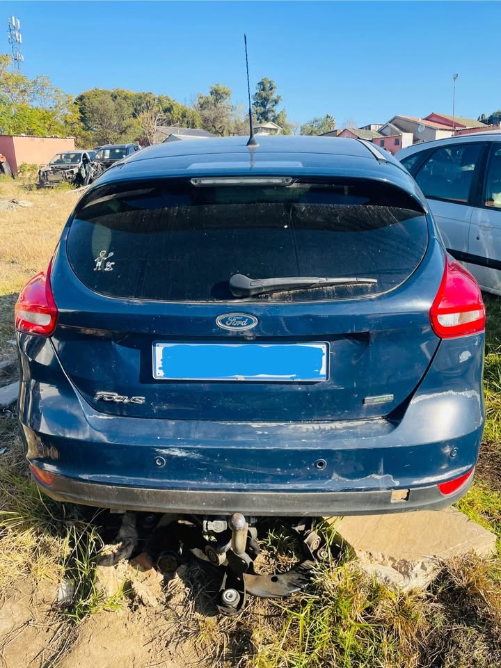 Ford Focus eco boost stripping for spares