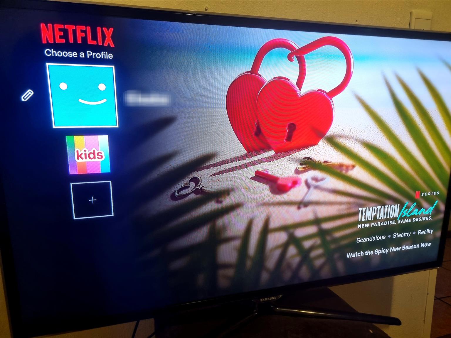 SAMSUNG SMART SLIM LED TV MODEL(UA46ES6200)