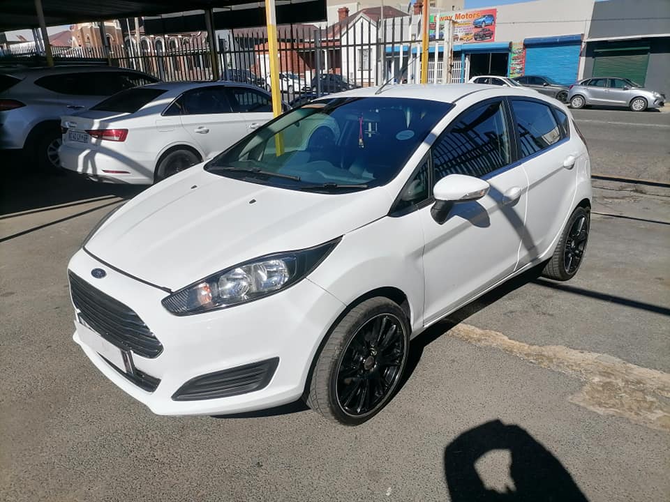 2010 Ford Fiesta 1.4 Hatchback