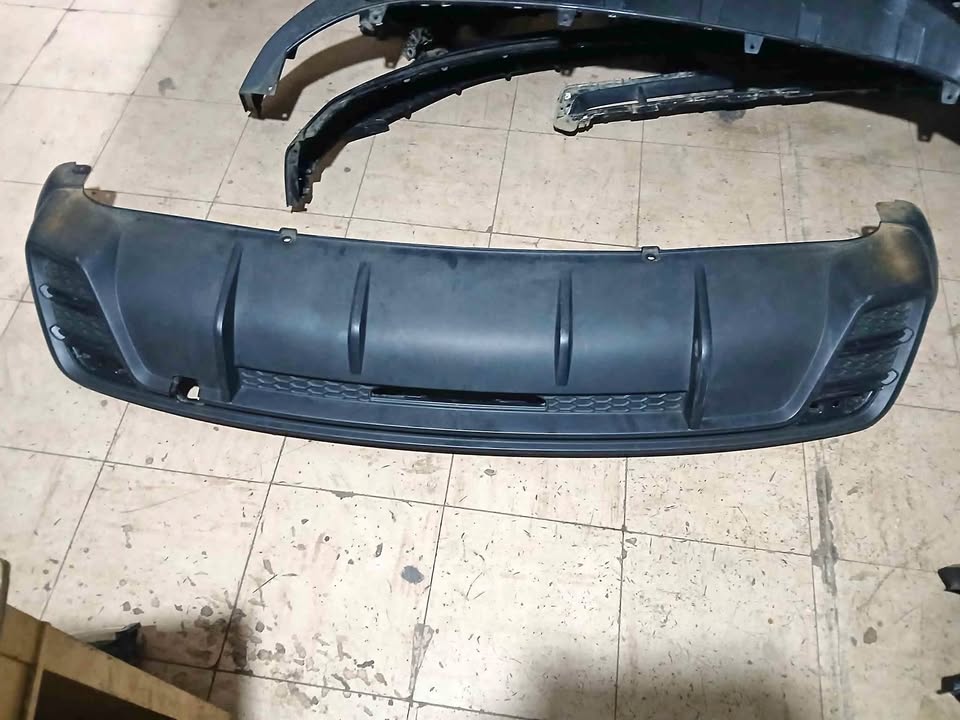 Haval jolion back bumper spoiler - Private Seller Haval jolion back bumper spoiler - Private Seller