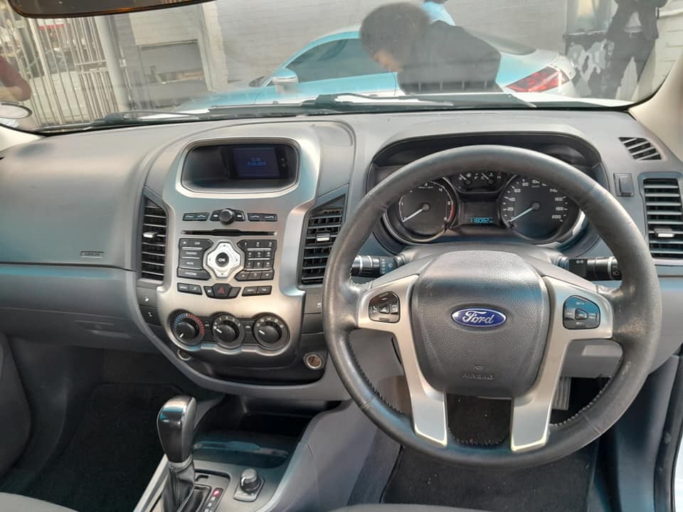 2015 FORD RANGER EXTENDED CAB 3.2 6SPEED 4X4 AUTOMATIC