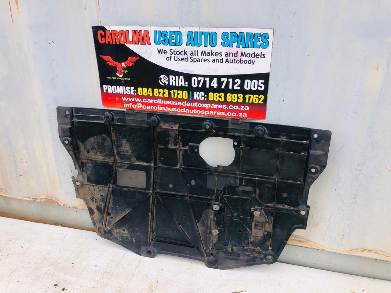 Mazda 2 and CX-3 engine cover (2015-2019) - Private Seller Mazda 2 and CX-3 engine cover (2015-2019) - Private Seller