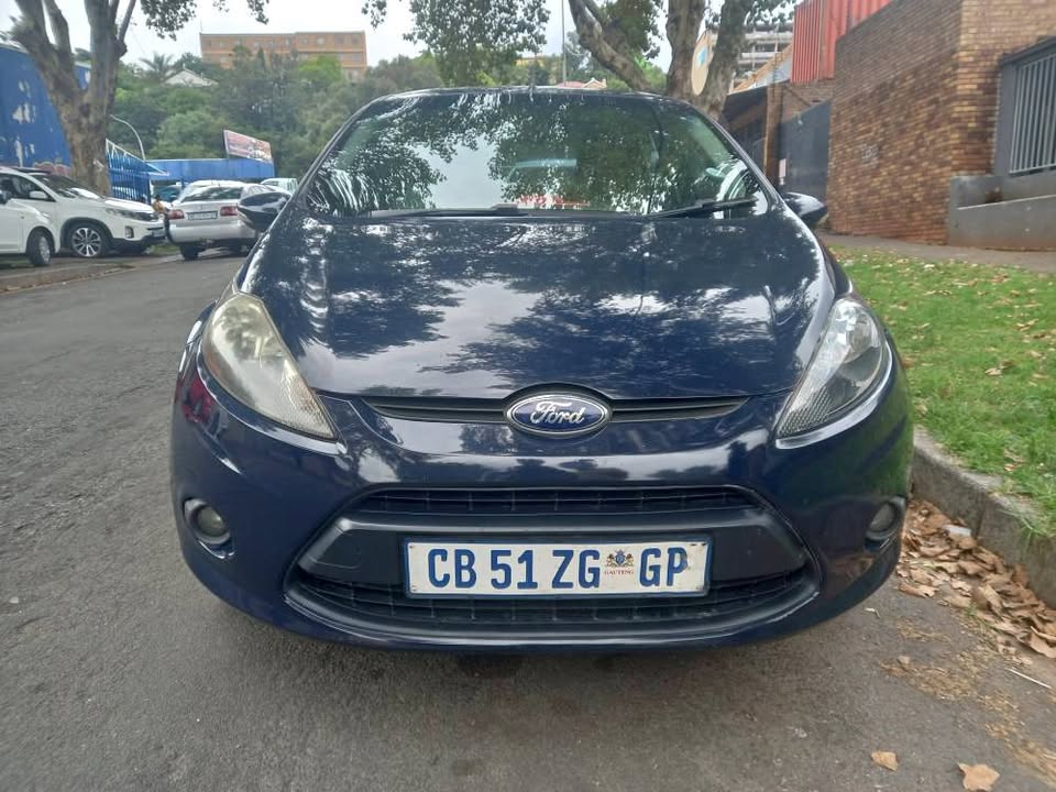 2012 Ford Fiesta 1.6 Petrol, Manual,  Blue,