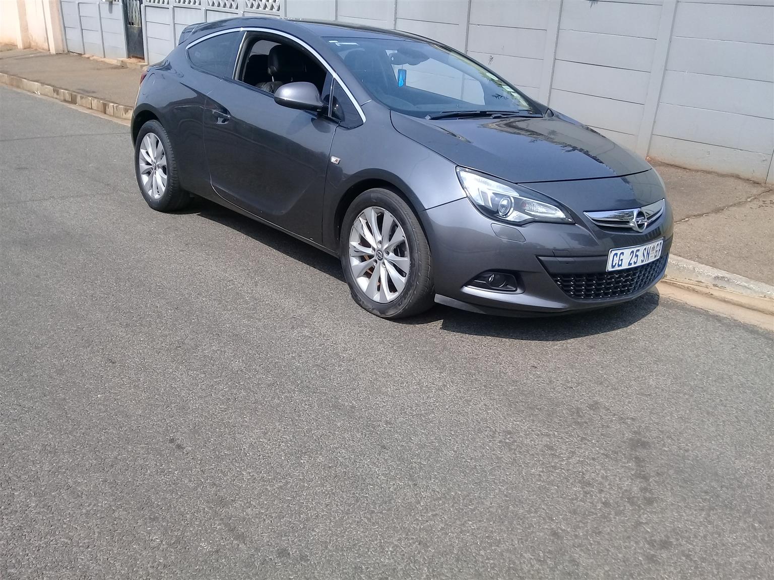 2013 Opel Astra Sport Sports Automatic As Sport Hatchback 5dr Spts