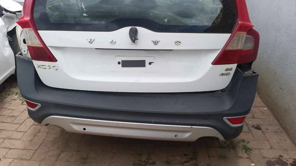 Volvo XC70 2010 Rear Bumper For Sale. Delivery Countrywide! # @ Ab3 Volvo Spares. - Private Seller Volvo XC70 2010 Rear Bumper For Sale. Delivery Countrywide! # @ Ab3 Volvo Spares. - Private Seller