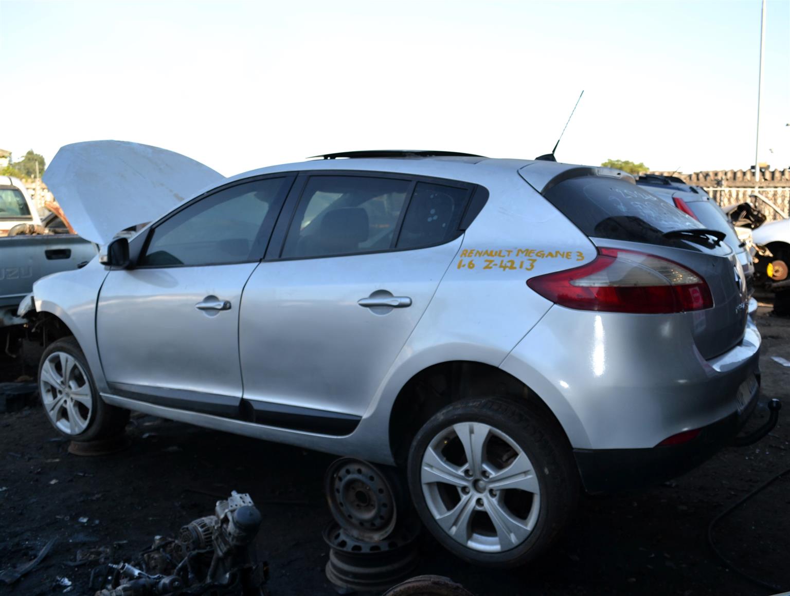 Renault Megane III 1.6 – Available for Spare Parts