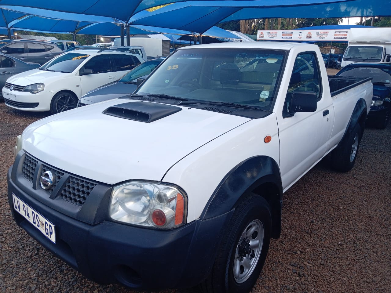 Used 2013 Nissan NP300 Hardbody 2.5TDi 4x4 - Private Seller Used 2013 Nissan NP300 Hardbody 2.5TDi 4x4 - Private Seller