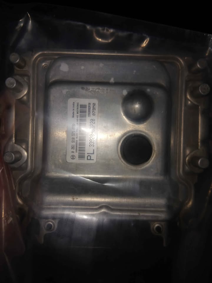 Suzuki Ecu Available. Swift  , Vitara , Sx4 S-Cross  , Baleno Computer box Available [Me17.9.61] - Private Seller