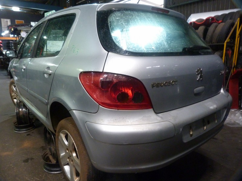 Peugeot 307 2.0 AT 10LH - 2005 SPARESBOYZ STRIPPING FOR SPARES - Private Seller