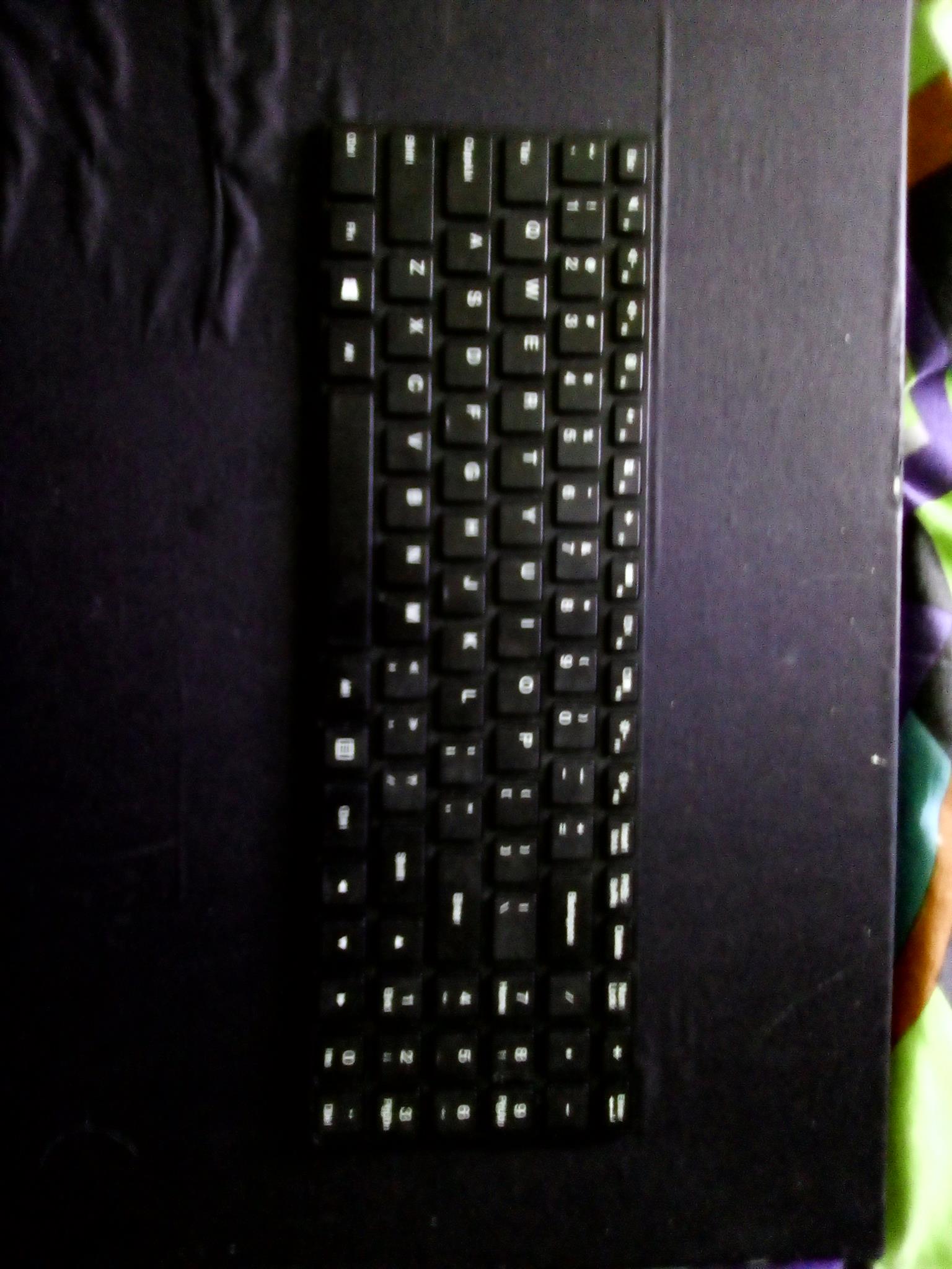 Lenovo Ideapad 100 15ibd Laptop Keyboard Junk Mail
