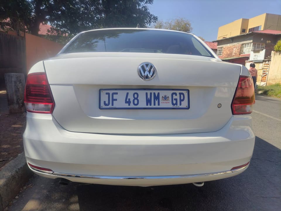 2019 polo 6 1.4 sedan