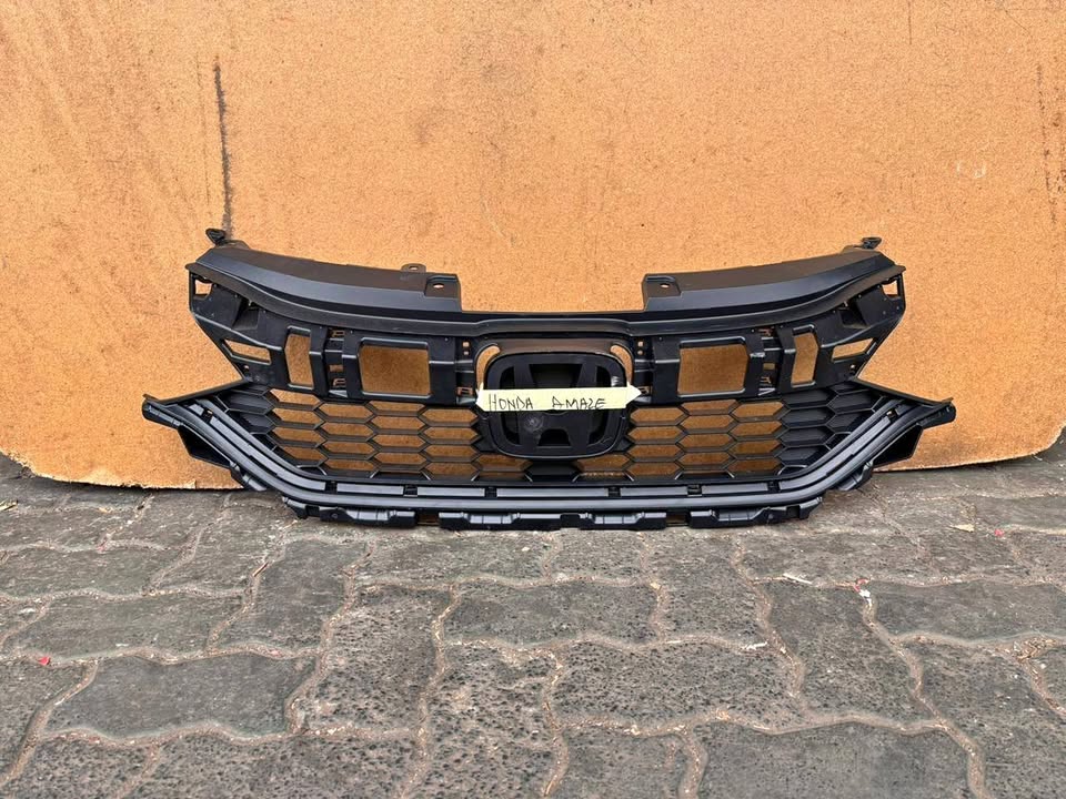 Honda Amaze Grill - Private Seller Honda Amaze Grill - Private Seller