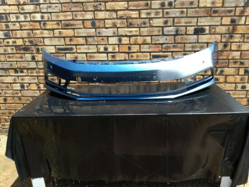 Volkswagen Jetta 6 Facelift Front Bumper - Private Seller Volkswagen Jetta 6 Facelift Front Bumper - Private Seller