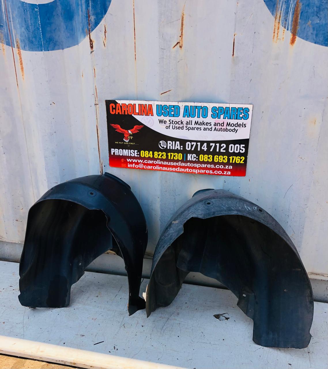VW Polo 6 left and right side rear/back fender liner (2009-2017) - Private Seller