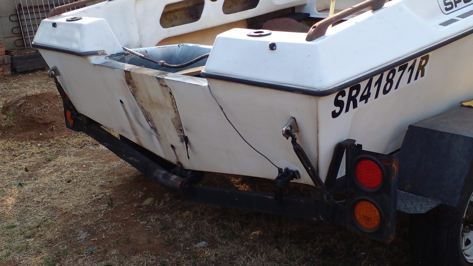 Motor Boat - No Engine - Comes With A Double Axle Trailer