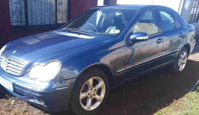 Used 2004 Mercedes-Benz C-Class C200 Elegance - Private Seller Used 2004 Mercedes-Benz C-Class C200 Elegance - Private Seller
