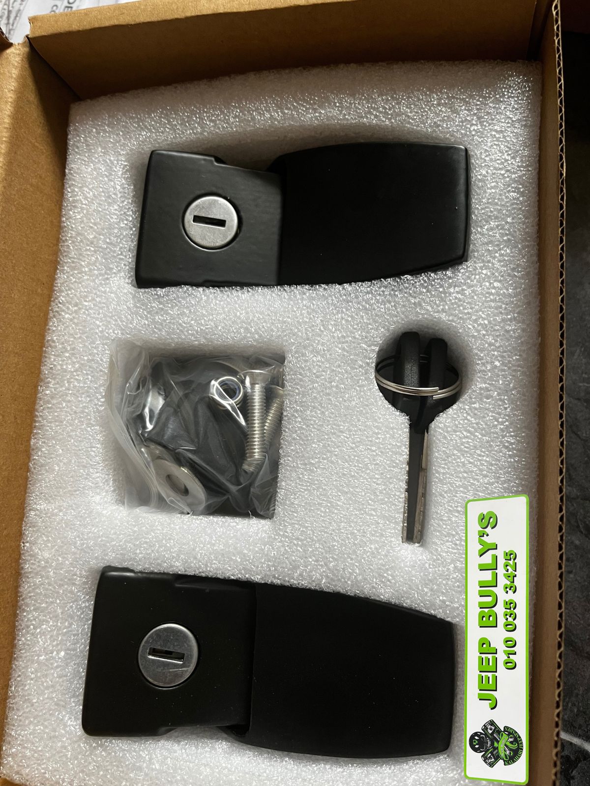 Jeep Wrangler 3.6 Bonnet Latch - Private Seller Jeep Wrangler 3.6 Bonnet Latch - Private Seller