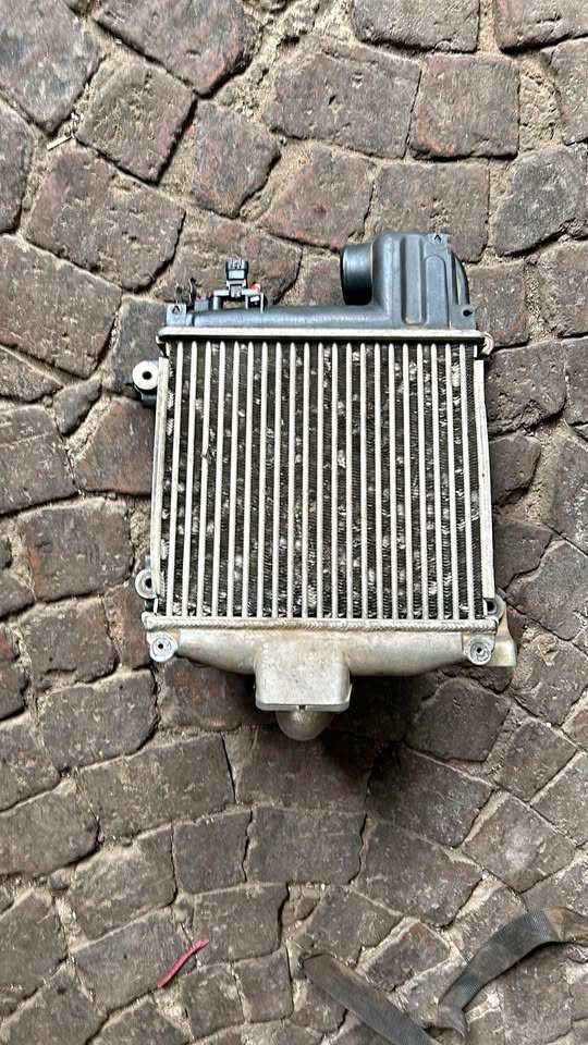 Toyota Hilux D4D Intercooler For Sale @Circle 7 Used Parts Call or WhatsApp - Private Seller