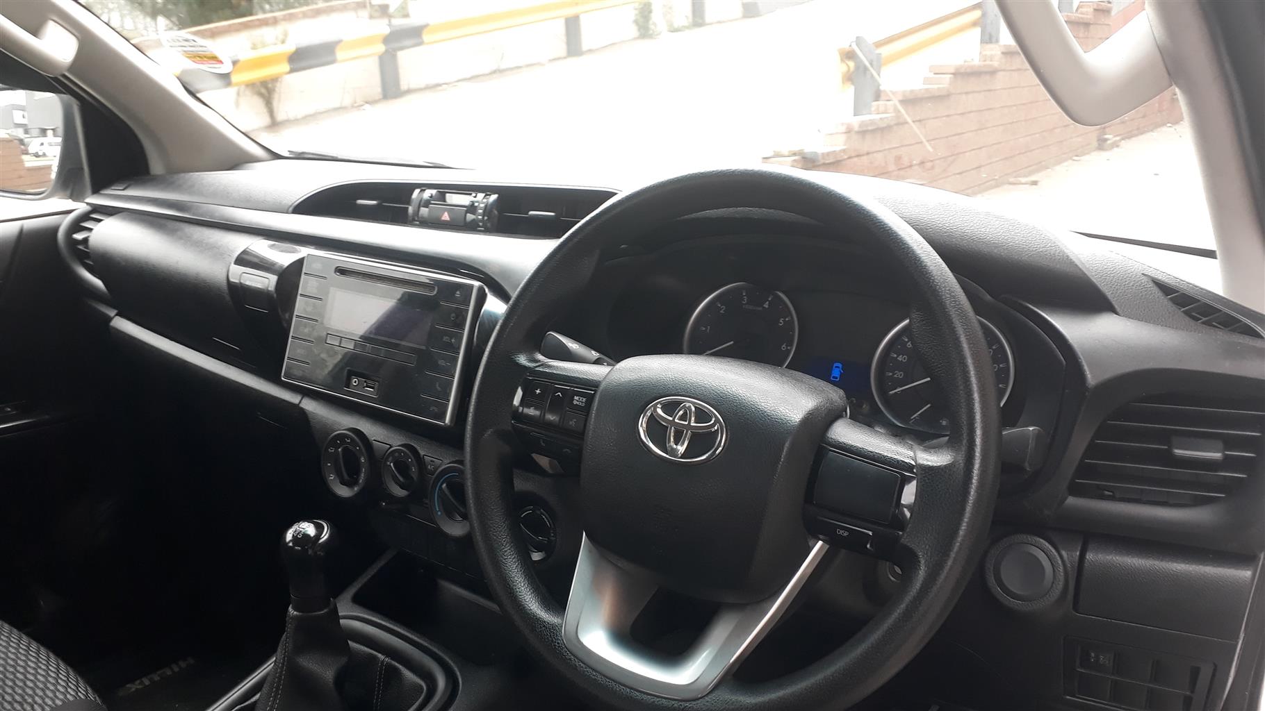 2016 Toyota Hilux 2.4GD6 4x4 Manual D/C Bakkie