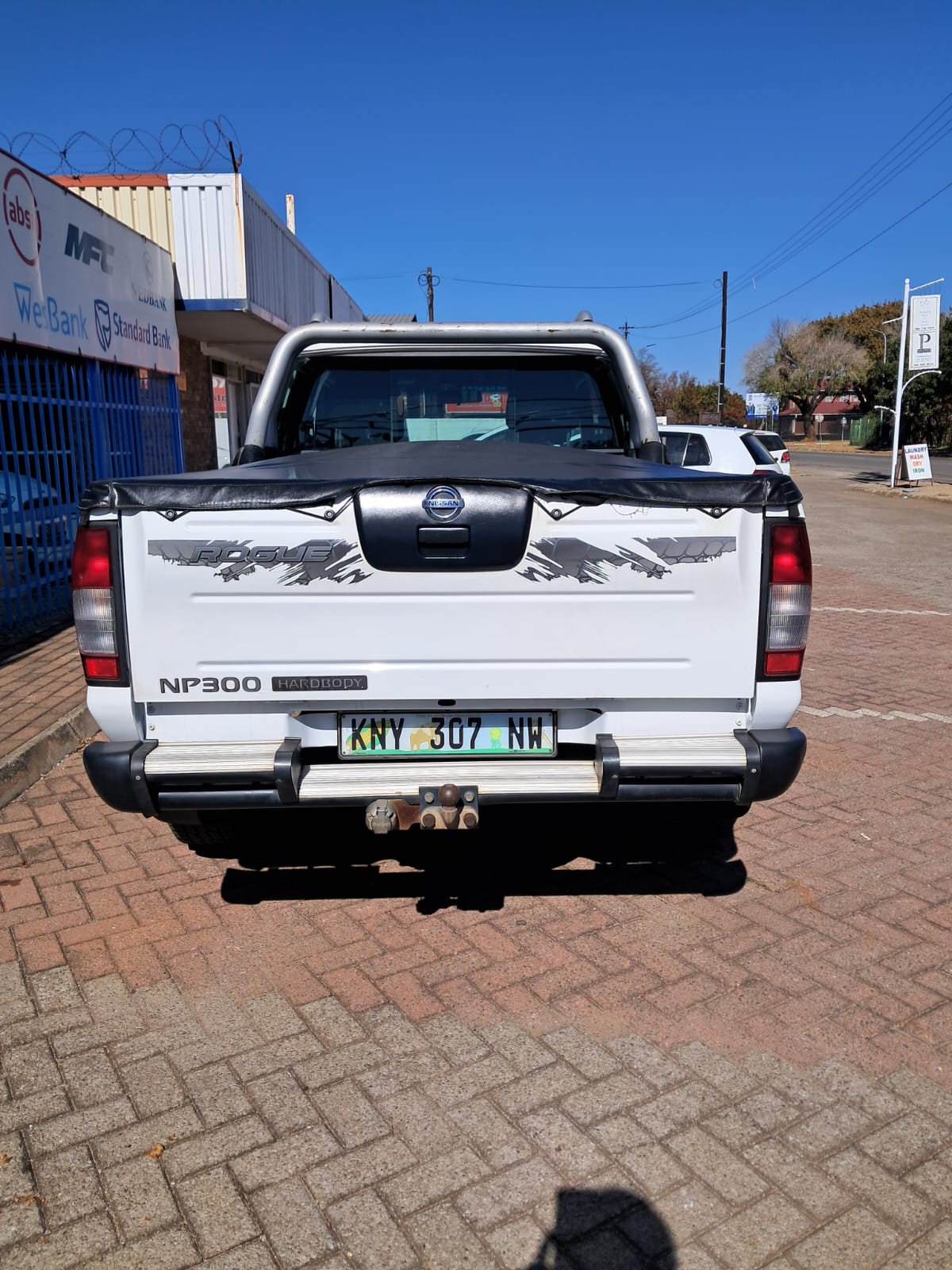 2017 Nissan NP300 2.5 TDI DC(NP300) ( NISSAN)