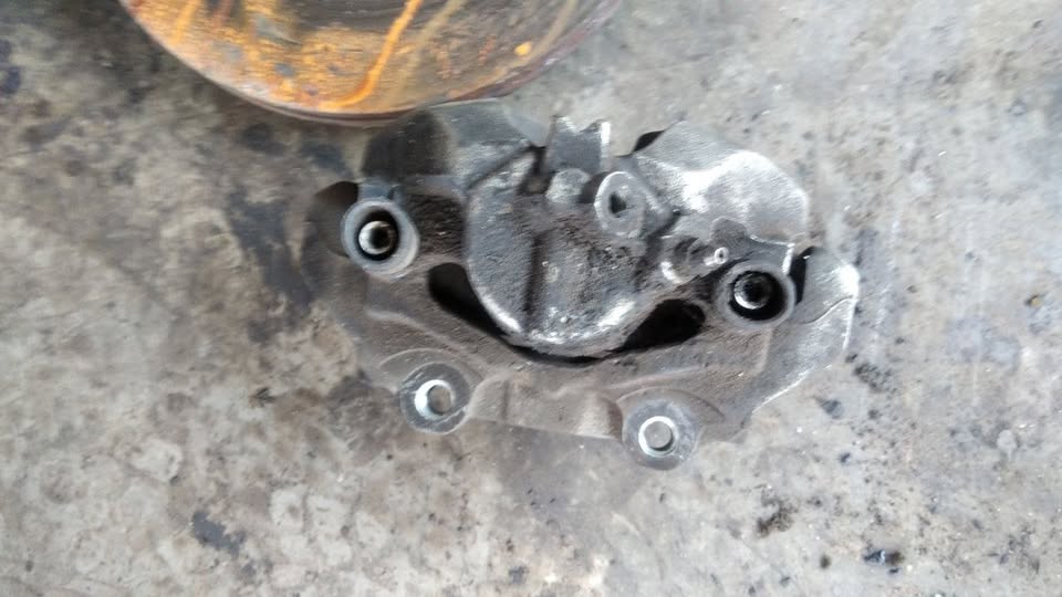 FORD KUGA CALLIPER FOR SALE - Private Seller FORD KUGA CALLIPER FOR SALE - Private Seller