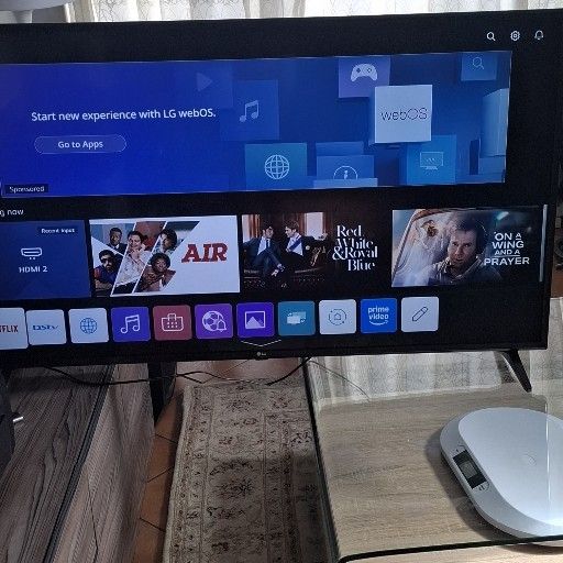 55" LG smart tv