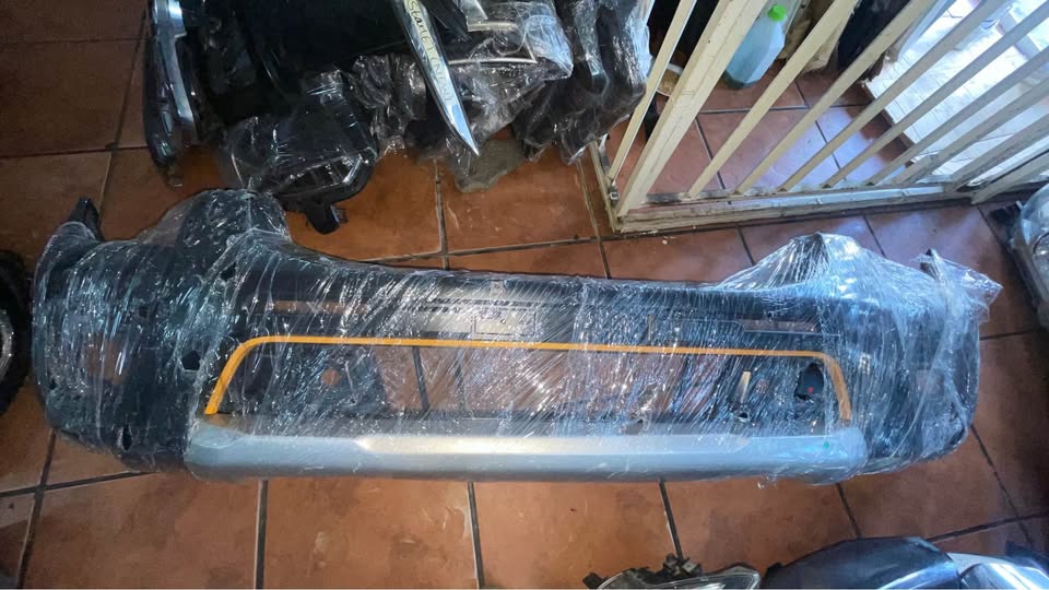 FORD RANGER T9 BUMPER - Private Seller FORD RANGER T9 BUMPER - Private Seller