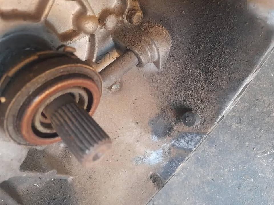 2013 to 2016 HYUNDAI i20 GEARBOX 1.2 ENGINE - Private Seller