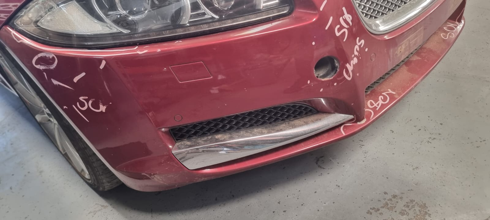 2013 Jaguar XF 3.0l TDV6 S Front Bumper for sale