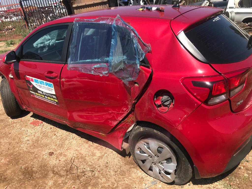 Kia Rio Hatchback stripping for parts (manual) - Private Seller