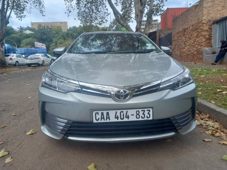 2018 Toyota Corolla Prestige 1.4 D4D Manual, Grey,  Reverse Cemera. Leather Seats.