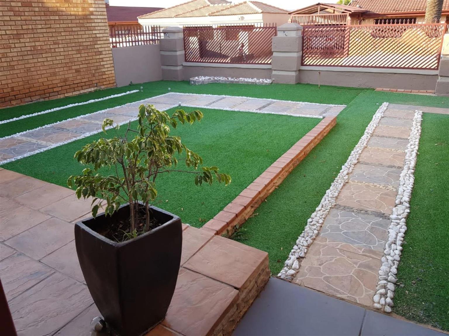 House For Sale in ATTERIDGEVILLE
