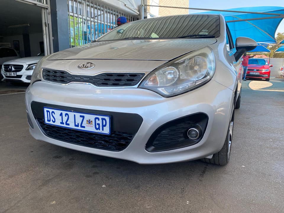 2013 KIA RIO 1.4 TEC AUTOMATIC