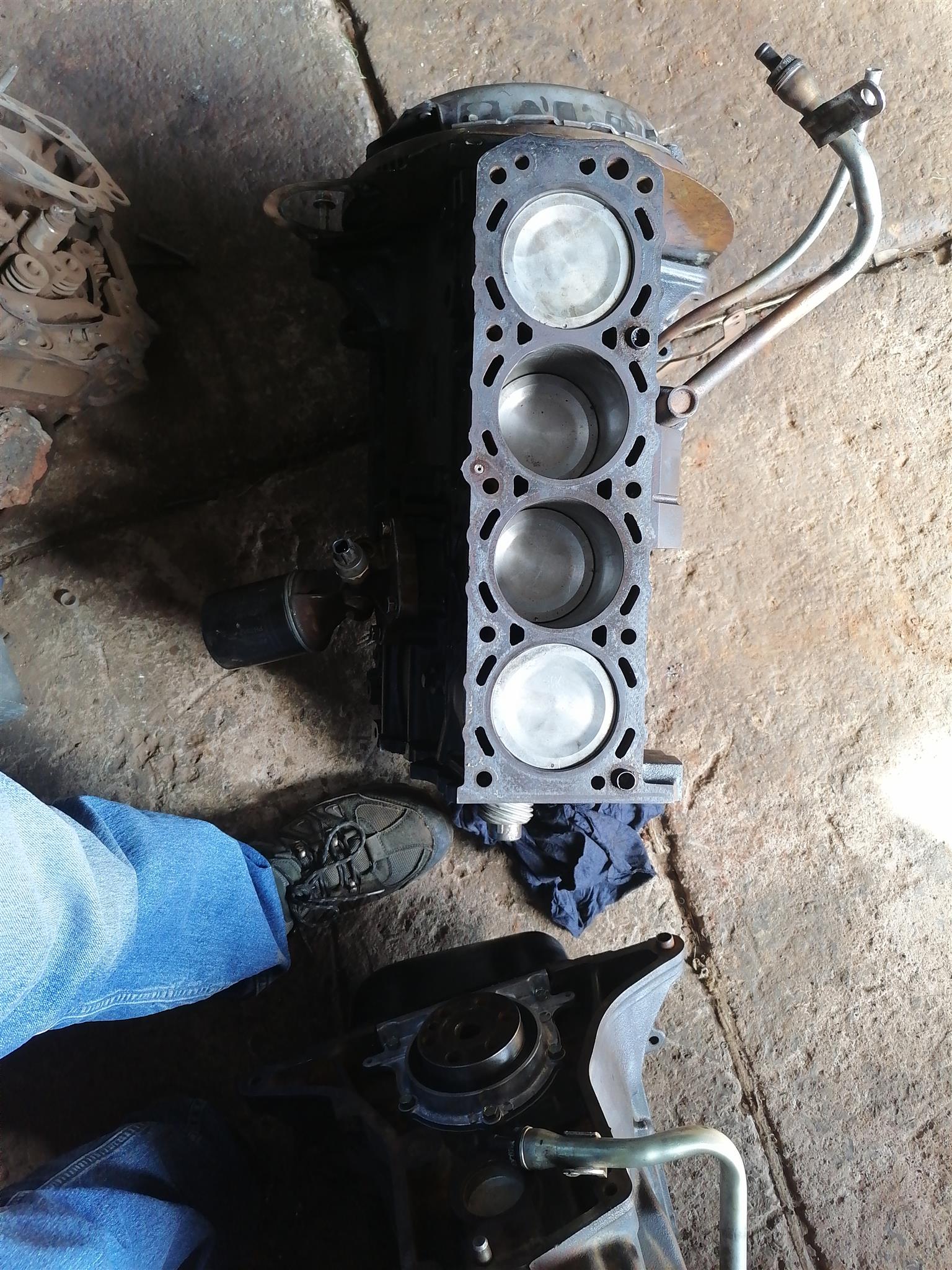 Nissan KA 20 block crank and pistons for sale - Private Seller