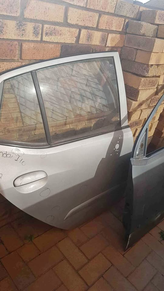 Hyundai i10 right rear door - Private Seller Hyundai i10 right rear door - Private Seller