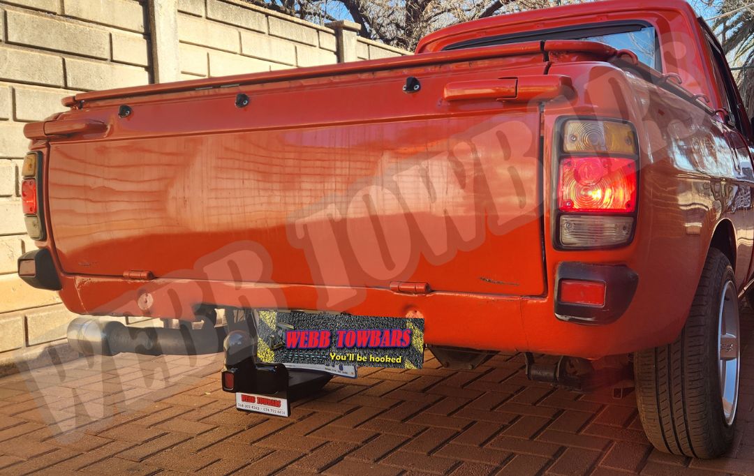 Nissan 1400 Standard/Detachable Towbars - Private Seller Nissan 1400 Standard/Detachable Towbars - Private Seller