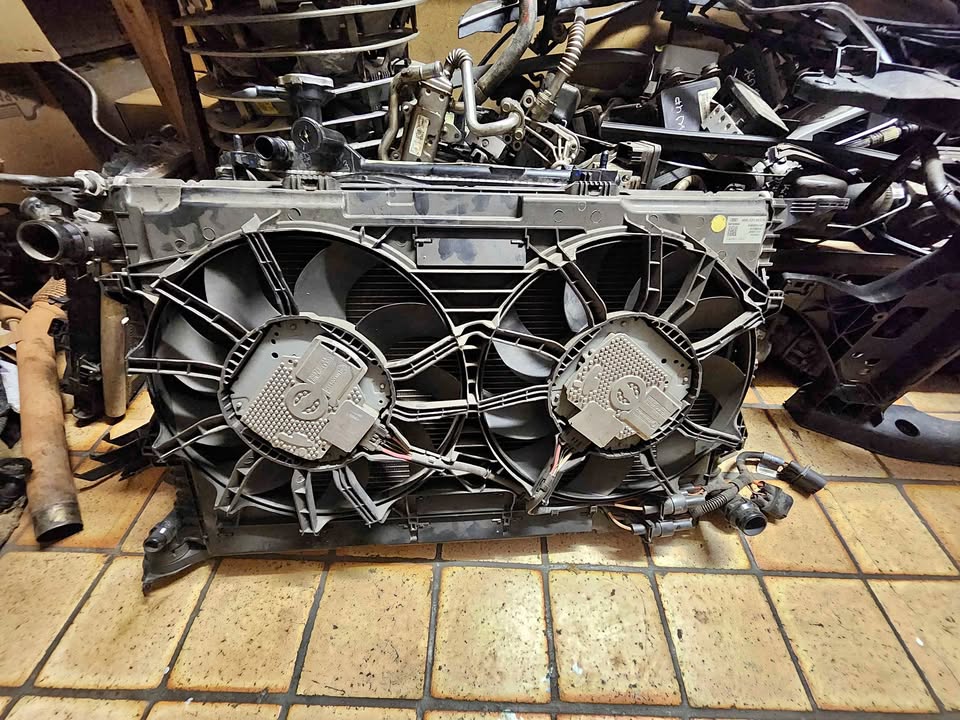 Audi A4 A5 fan and radiator - Private Seller Audi A4 A5 fan and radiator - Private Seller