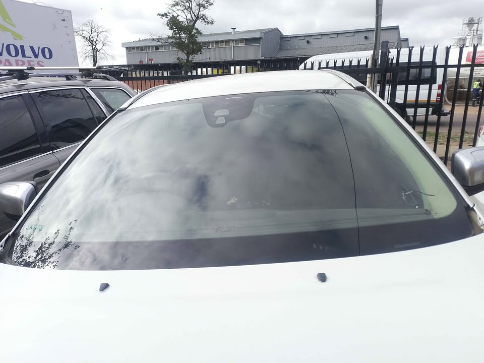 VOLVO XC60 2012 WINDSCREEN FOR SALE °¦°DELIVERY AVAILABLE COUNTRY WIDE°¦° - Private Seller VOLVO XC60 2012 WINDSCREEN FOR SALE °¦°DELIVERY AVAILABLE COUNTRY WIDE°¦° - Private Seller