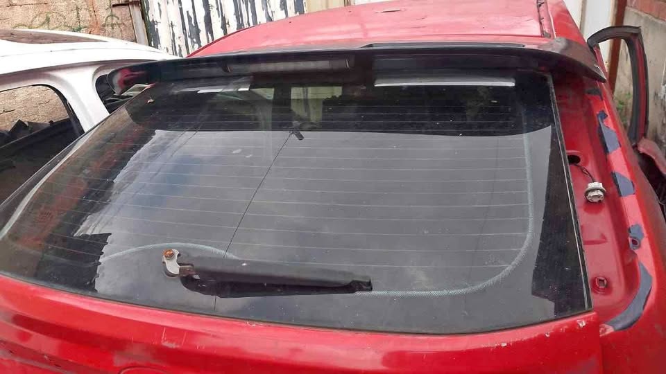 Ford Focus ST 2007 rear windscreen - Private Seller Ford Focus ST 2007 rear windscreen - Private Seller