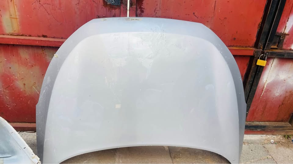Hyundai Tucson bonnet - Private Seller