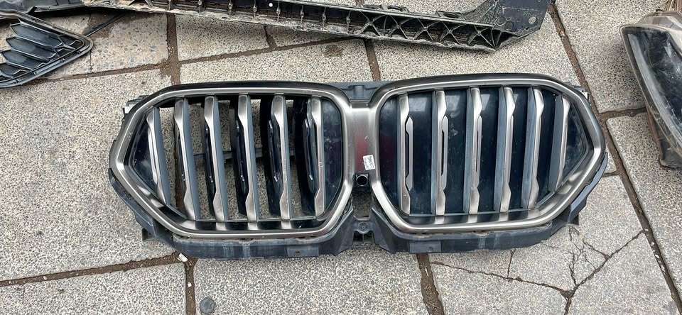 BMW X6 G06 grill 2019 - Private Seller BMW X6 G06 grill 2019 - Private Seller