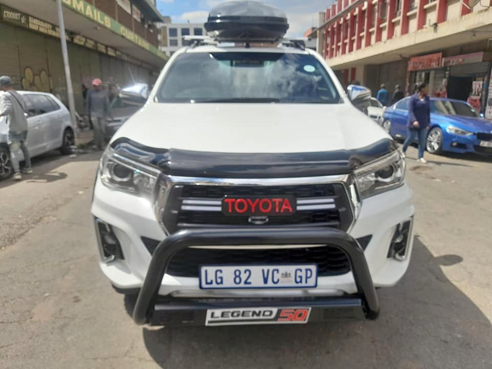 2020 TOYOTA HILUX 2.8GD6 EXTRA CAB 4×2 AUTOMATIC EXCELLENT CONDITION